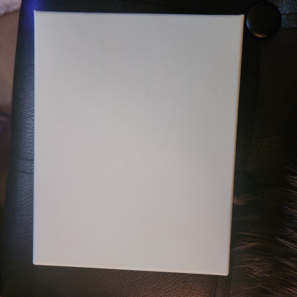 NWIB: KATE CARD HOLDER - Picture 4 of 4